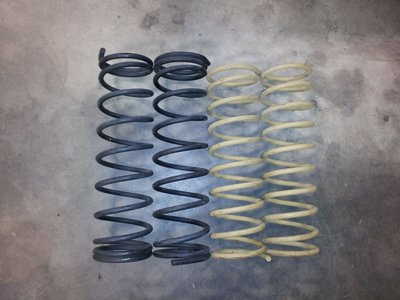 elan rear springs.jpg and 